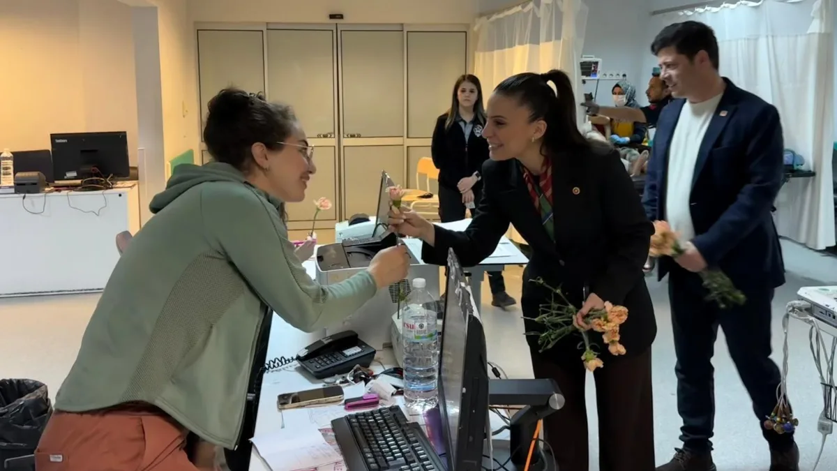 Nail Kızıl ve Gizem Özcan, 14 Mart Tıp Bayramı dolayısıyla