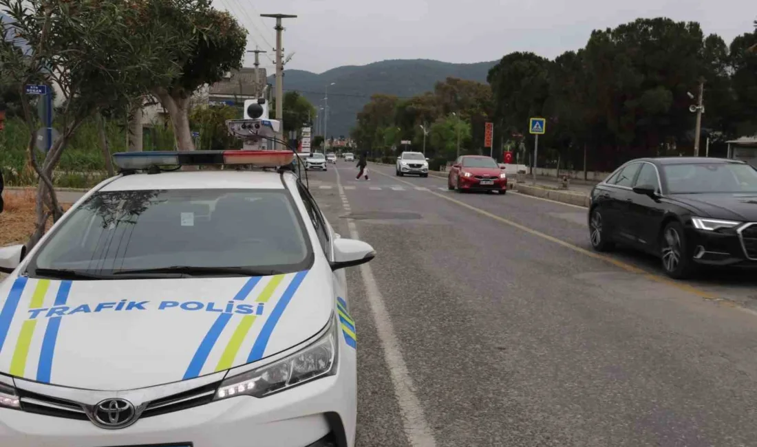 Fethiye Trafik Büro Amirliği ekipleri, ana arterlerde ve devlet karayolunda