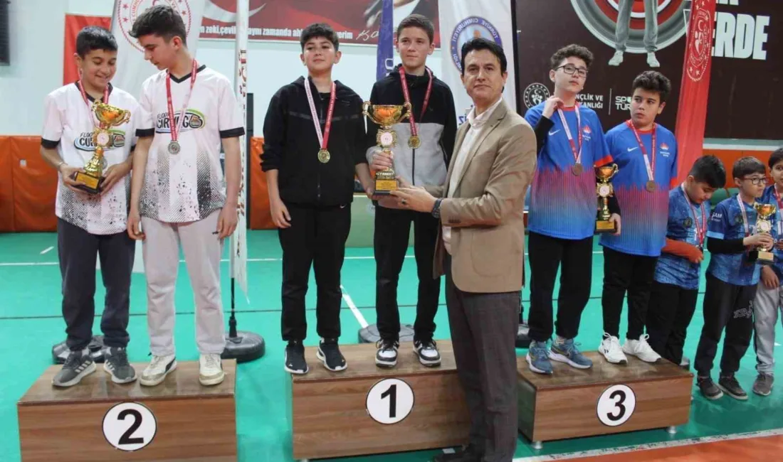 Köyceğiz’de düzenlenen Floor Curling Yıldızlar İl Turnuvası’nda üç kategoride de