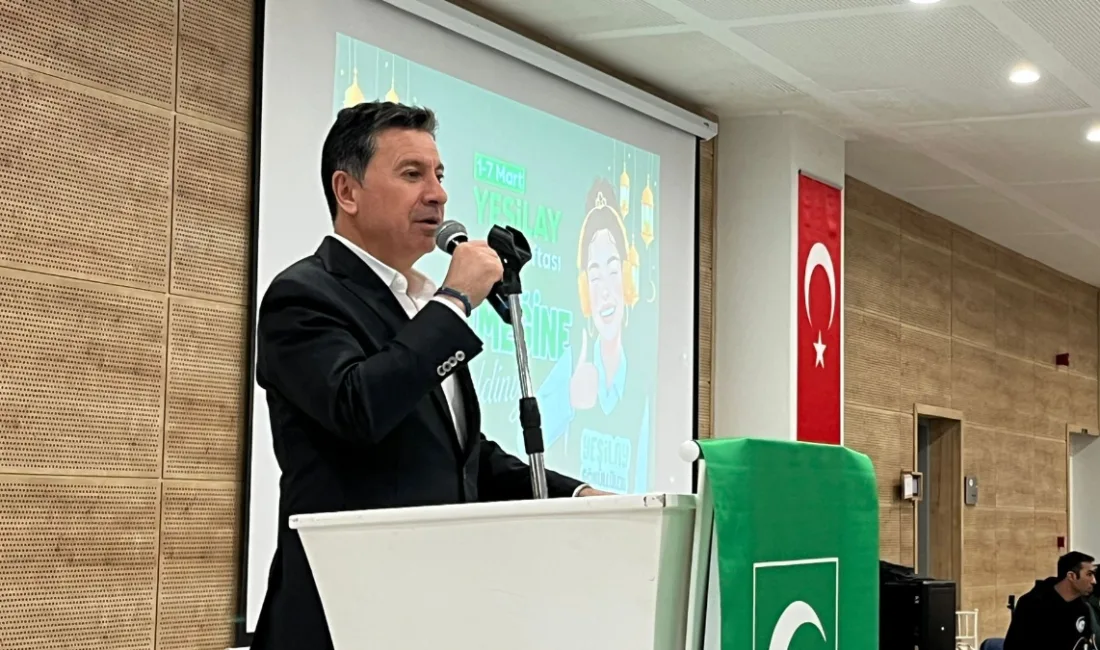 Muğla Büyükşehir Belediye Başkanı Ahmet Aras, Yeşilay Muğla’nın düzenlediği iftar