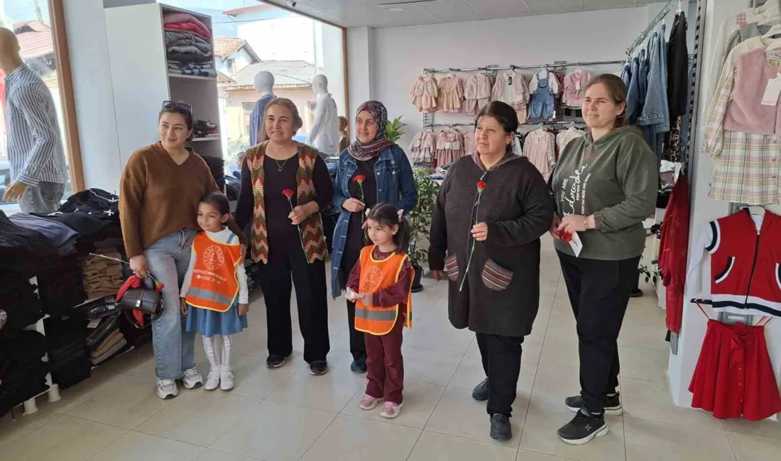 Köyceğiz Anaokulu öğrencileri, 8 Mart Dünya Kadınlar Günü dolayısıyla kendi