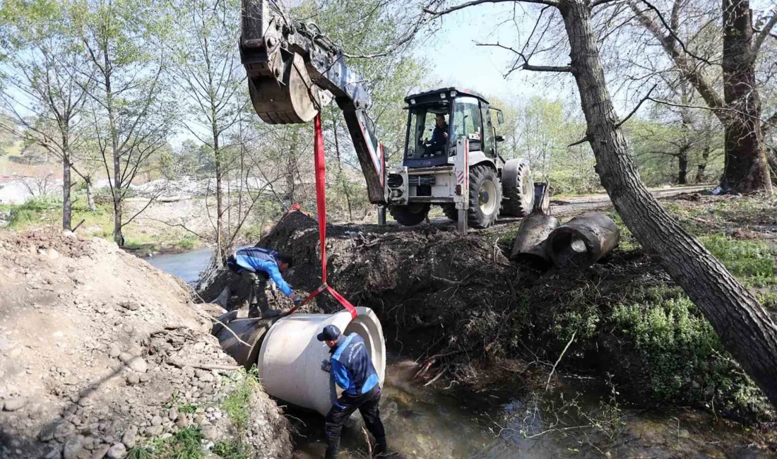Köyceğiz’de selin vurduğu tarım arazilerinde incelemelerini tamamlayan Muğla Büyükşehir Belediyesi,
