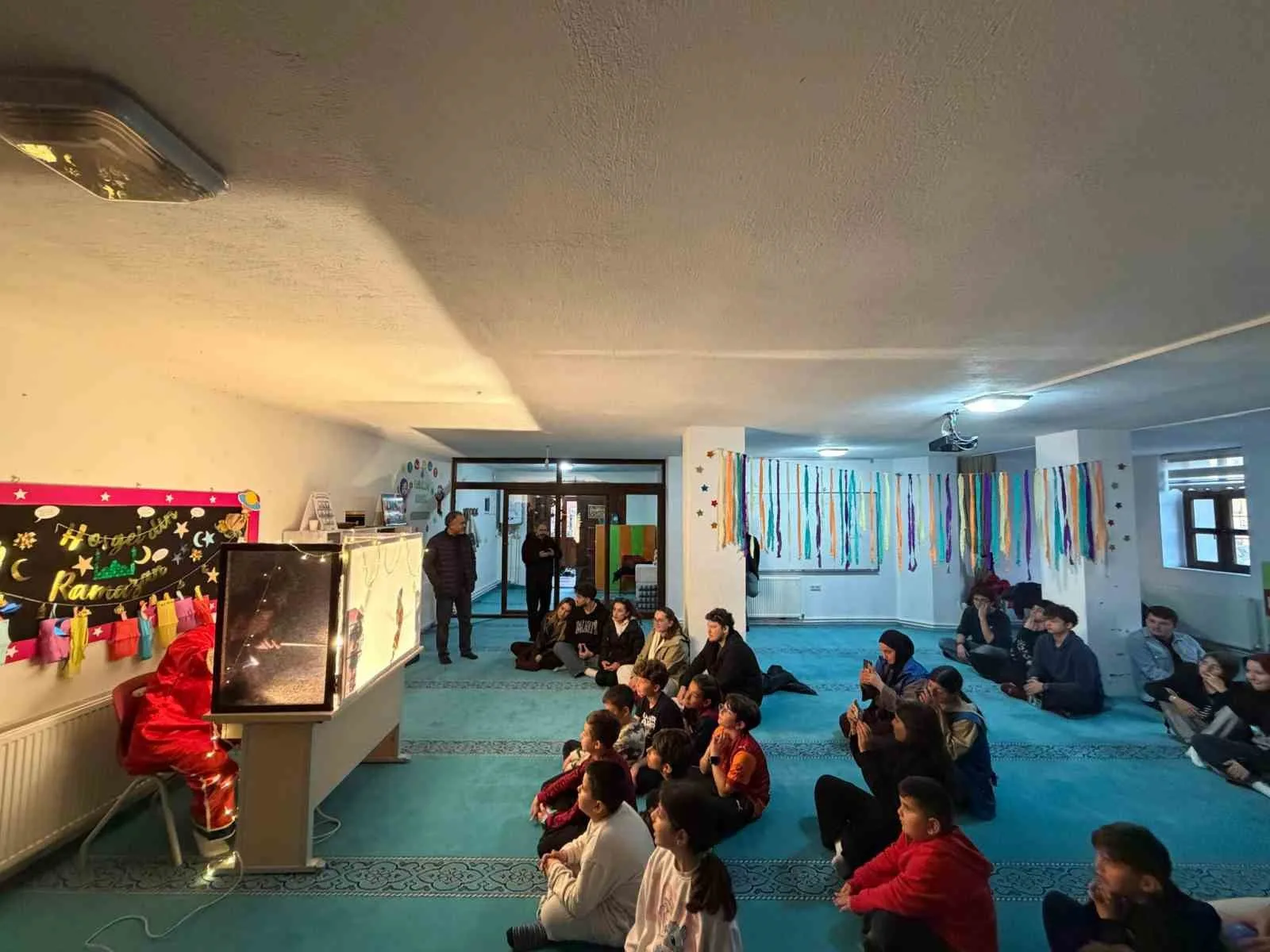 Menteşe Uluslararası Gençlik Merkezi gönüllüleri, Ramazan etkinlikleri kapsamında ilçe genelindeki