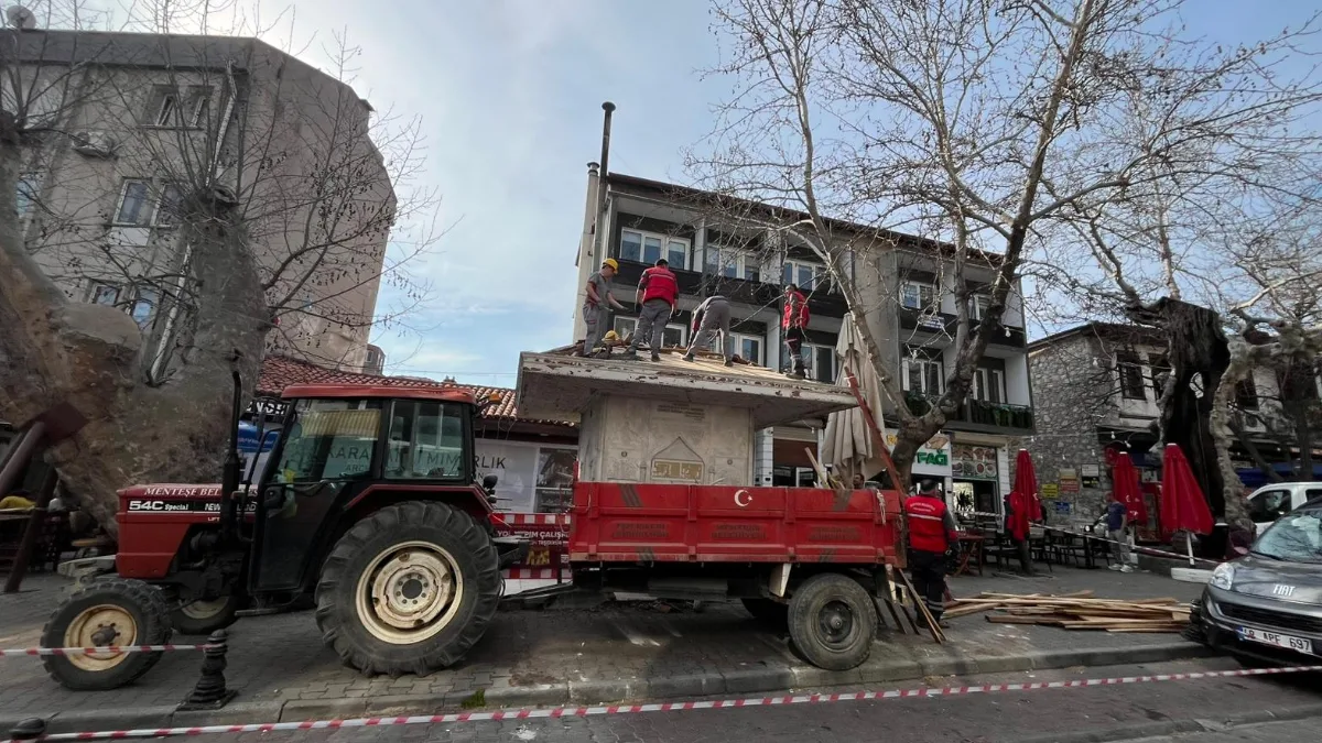 Menteşe Belediyesi ekipleri, ilçenin önemli tarihi değerlerinden biri olan Şemsi