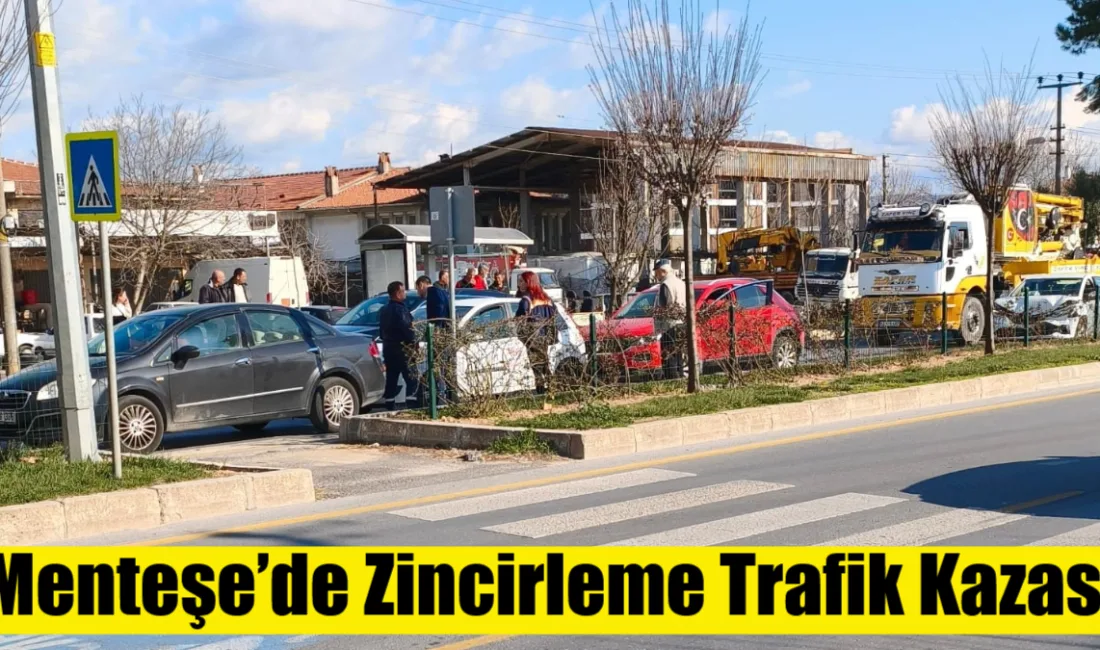 Muğla’nın Menteşe ilçesinde Uğur Mumcu Bulvarı üzerinde 4 aracın karıştığı