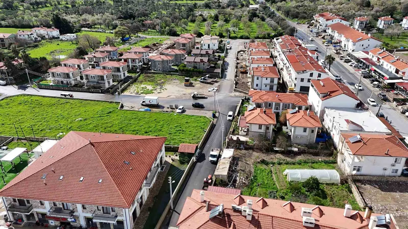 Muğla Büyükşehir 2 yılda 537 kilometre yol yaptı