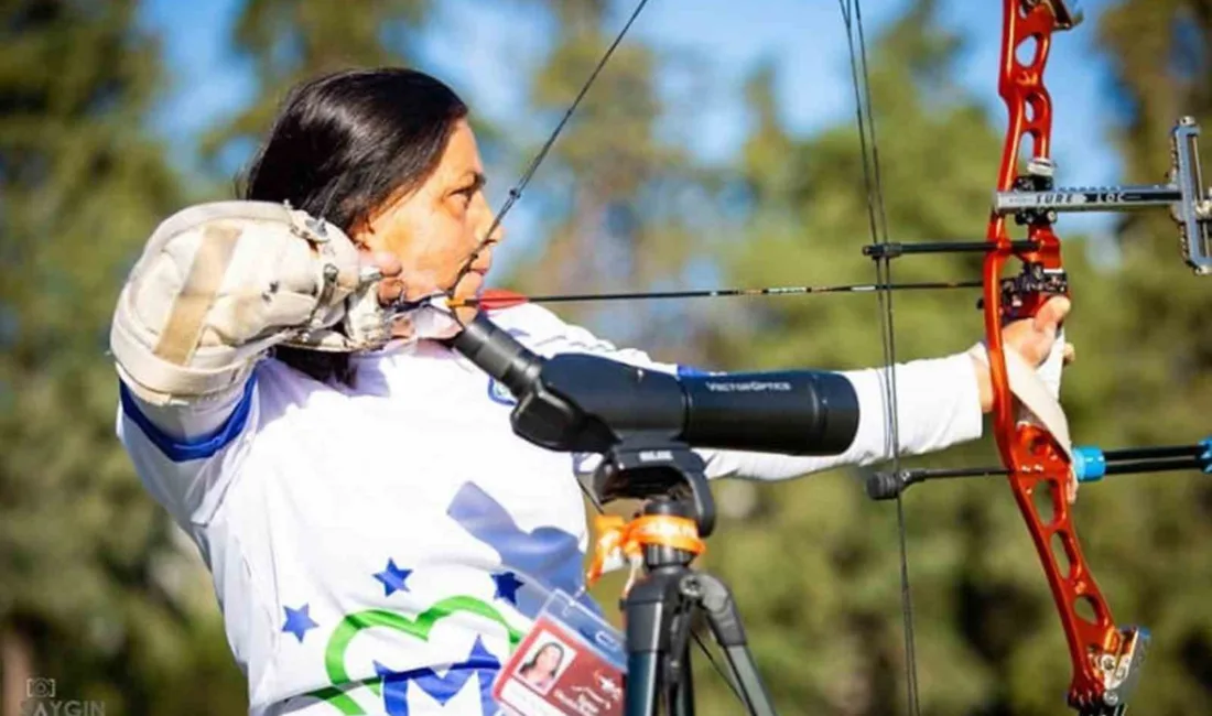 Muğla Büyükşehir Belediyesi sporcuları Semray Taş Özer ve İsa Umut,