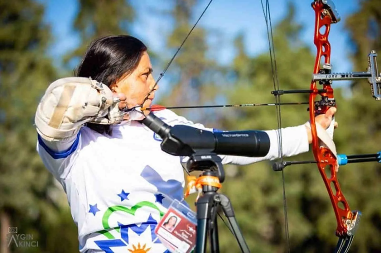 Muğla Büyükşehir Belediyesi sporcuları Semray Taş Özer ve İsa Umut,