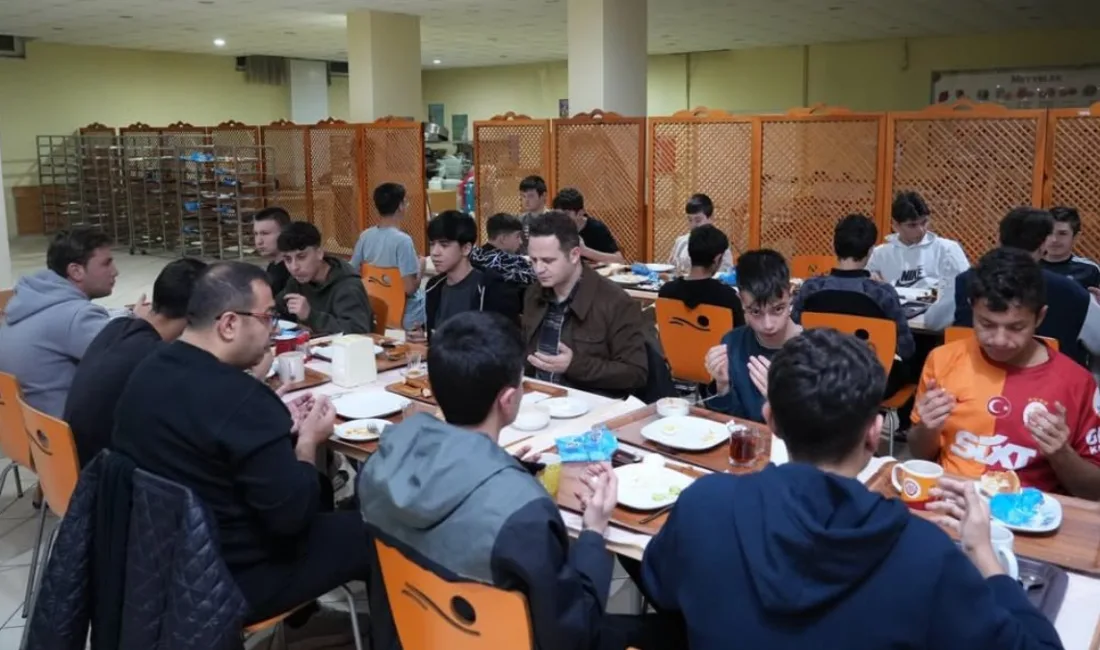 Muğla İl Milli Eğitim Müdürü Emre Çay, Şehit Mehmet Çetin