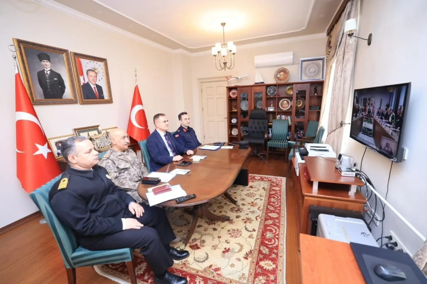 Muğla Valisi Dr. İdris Akbıyık, İçişleri Bakanlığı tarafından düzenlenen zirvede