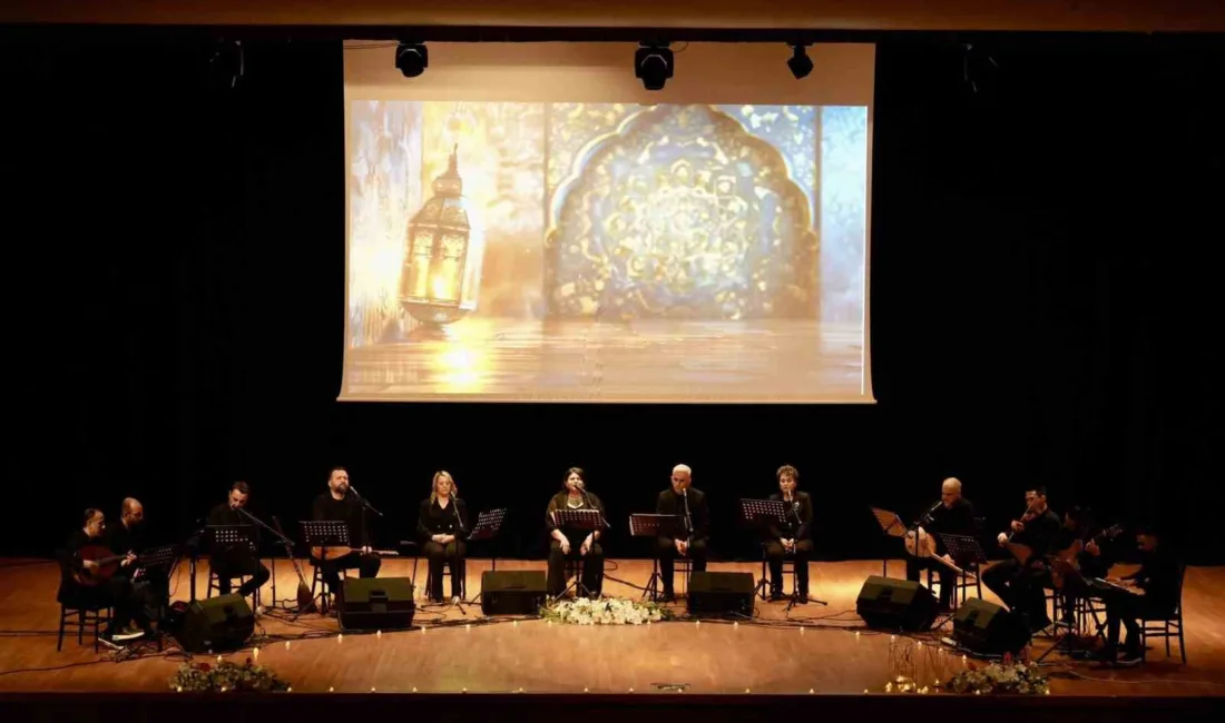 Muğla'da müzik öğretmenlerinin sahne aldığı "Maarifin Kalbinde Ramazan" etkinliğinde, tasavvuf