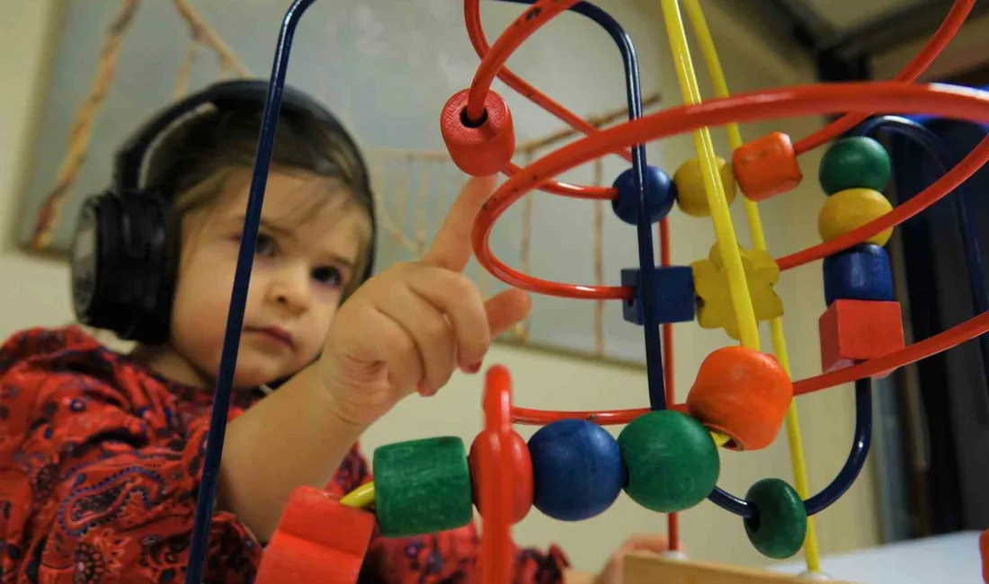 Müzisyen baba İlhan Uğur Yazar’ın otizmli kızı için geliştirdiği müzik