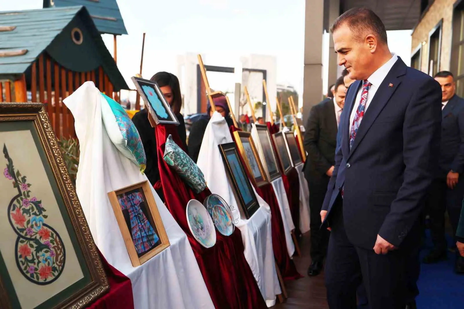 Hz. Muhammed’in (s.a.s) doğumunun 1500. yılı anısına düzenlenen sergide, Muğla’nın