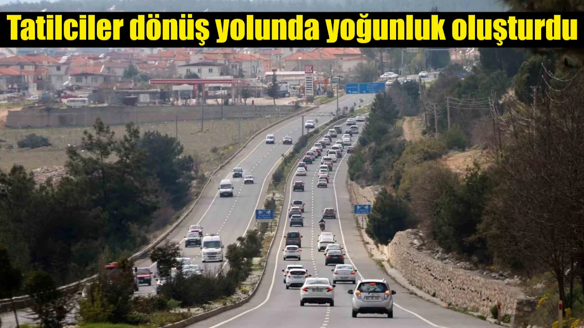 Fethiye, Marmaris ve Datça'dan çıkan binlerce araç Menteşe kavşağında uzun