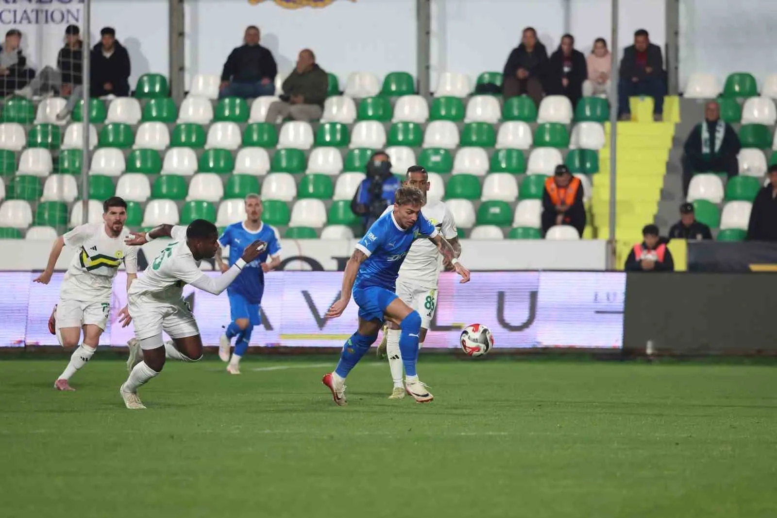 Trendyol 1. Lig’in 29. haftasında gol düellosuna sahne olan mücadelede