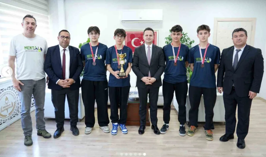 Zonguldak'taki Türkiye finallerinde dev rakiplerini geride bırakan Menteşe Anadolu Lisesi,