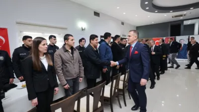 Muğla Valisi Dr. İdris Akbıyık, bayram mesaisindeki polis ve jandarma