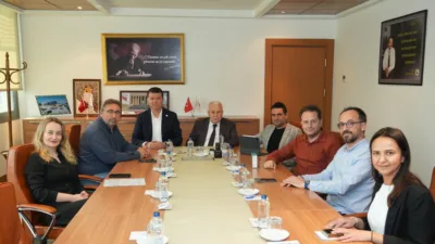 APİMUĞLA ile 32. Bölge Muğla Eczacı Odası arasında imzalanan protokol