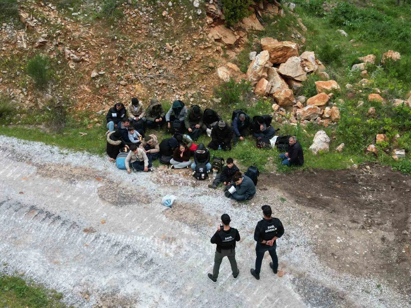 Bodrum’da Sahil Güvenlik ve Jandarma ekiplerinin ortak operasyonuyla yakalanan 6’sı