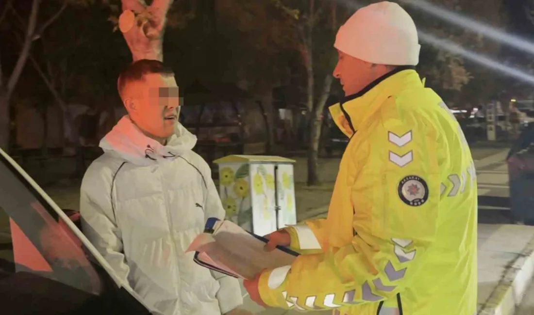 Aksaray'da polisin dur ihtarına uymayıp kaçan ve yakalandığında ehliyetsiz olduğu