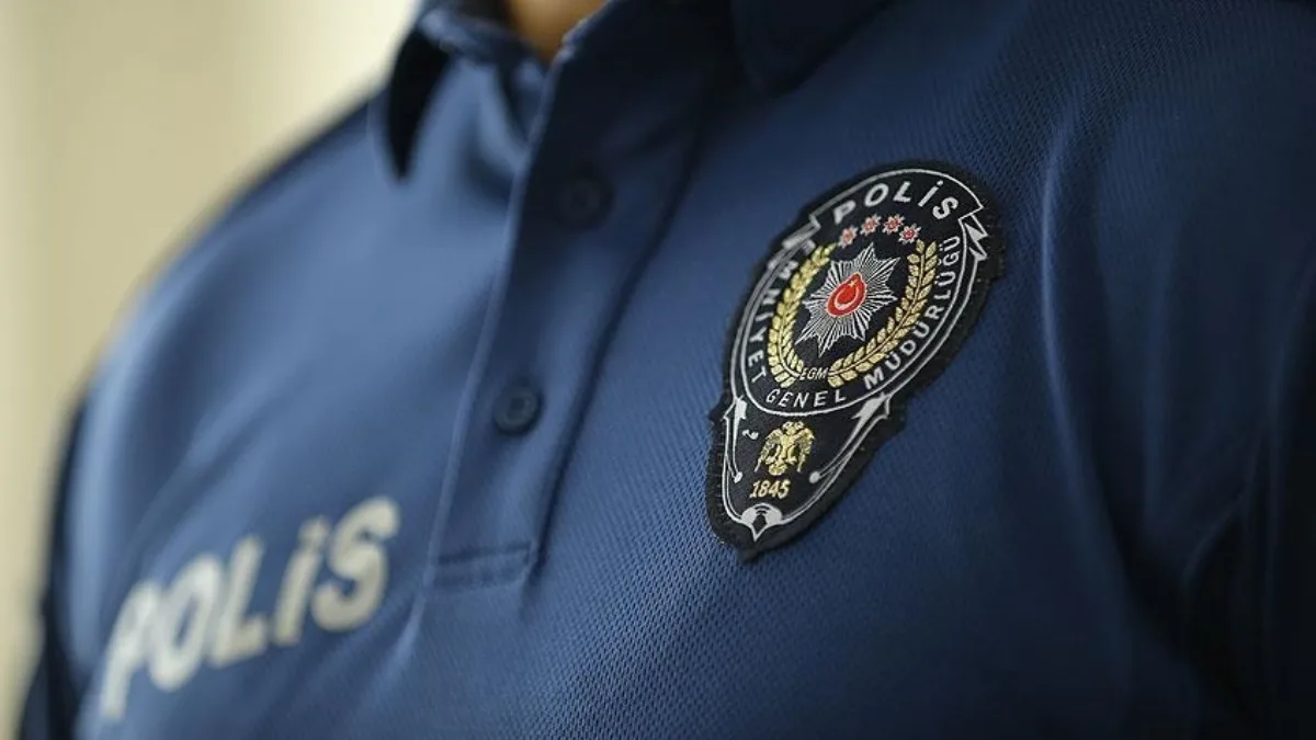 Emniyet teşkilatında hayata geçecek yeni düzenlemeyle, sabit fazla mesai ücreti