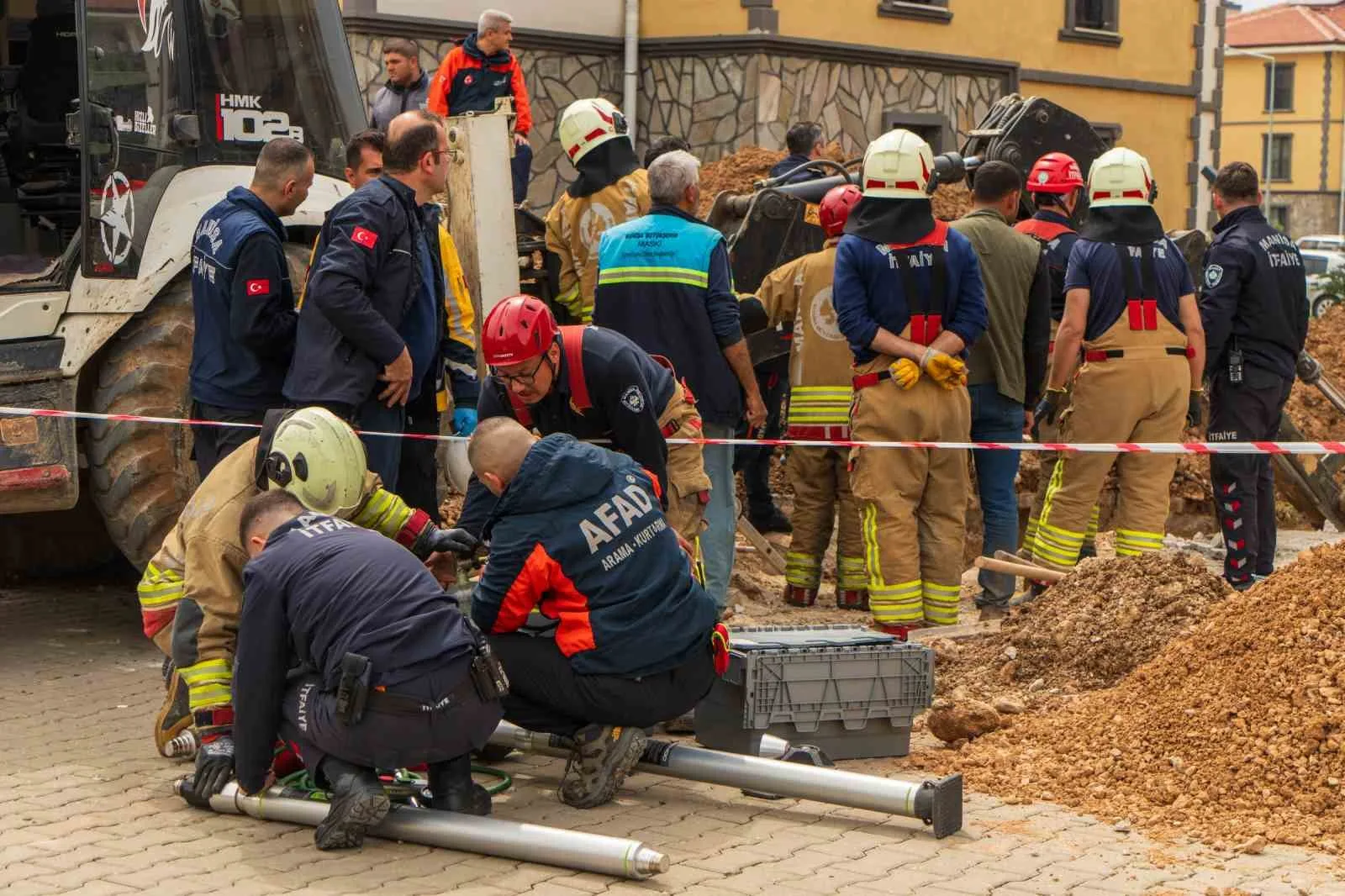 Manisa Şehzadeler’deki altyapı çalışmasında göçük altında kalan 55 yaşındaki Ramazan