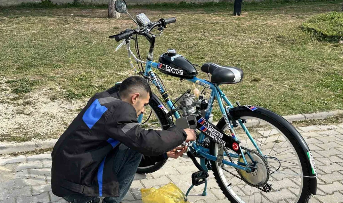 Kastamonu'da memur Enes Özer, yüksek maliyetli motor kitlerine inat, mutfaktaki