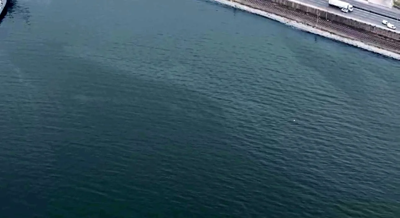 İzmir Büyükşehir Belediyesi’nin dron denetimlerinde Alaybey Tersanesi yakınlarında 11. kez