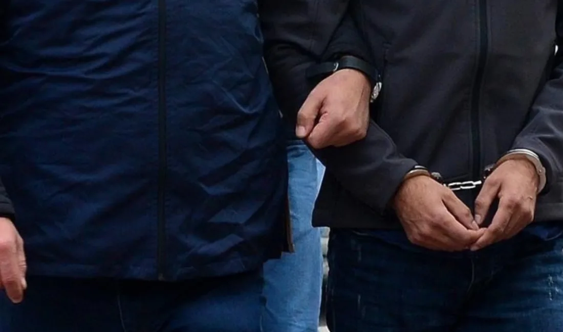 Zonguldak’ta okul saldırılarına atıfta bulunarak tehdit mesajı paylaşan 17 yaşındaki
