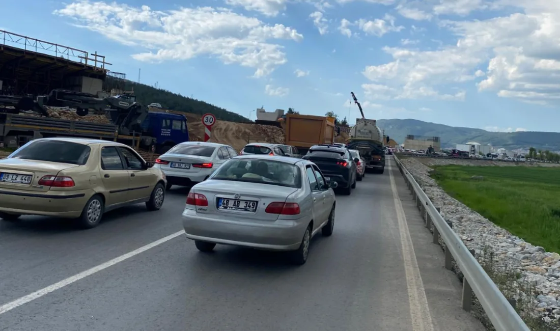 61. Cumhurbaşkanlığı Türkiye Bisiklet Turu nedeniyle kapatılan ve kontrollü olarak