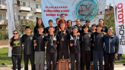 Köyceğiz’in ev sahipliği yaptığı Uluslararası Durgunsu Kano Bahar Kupası’nda, Köyceğizli