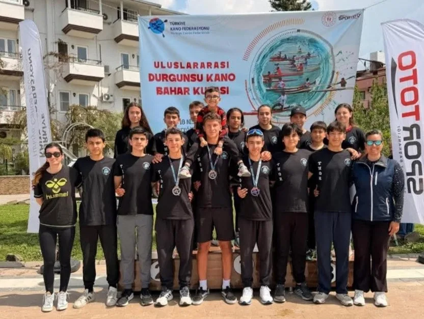 Köyceğiz’in ev sahipliği yaptığı Uluslararası Durgunsu Kano Bahar Kupası’nda, Köyceğizli