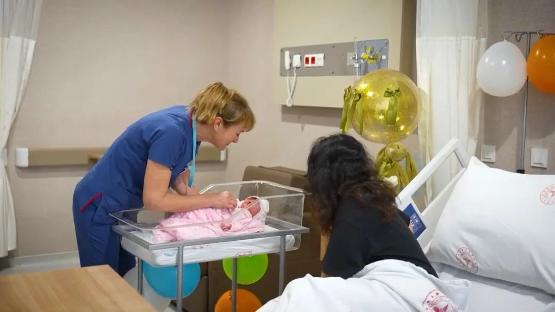 Marmaris Devlet Hastanesi, "Anne Dostu" ve "Bebek Dostu" tescilli hizmetleriyle;