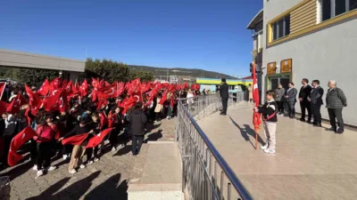 Öğrencileri için canını feda eden kahraman öğretmen Ayla Kara, MTK