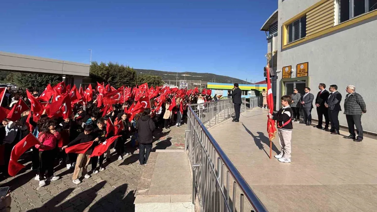 Öğrencileri için canını feda eden kahraman öğretmen Ayla Kara, MTK