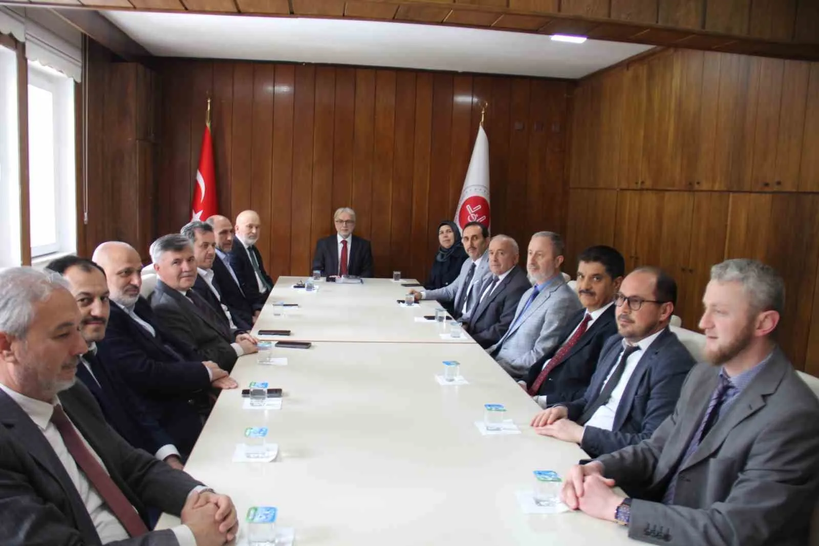 Muğla İl Müftüsü Dr. Rüstem Can başkanlığında bir araya gelen