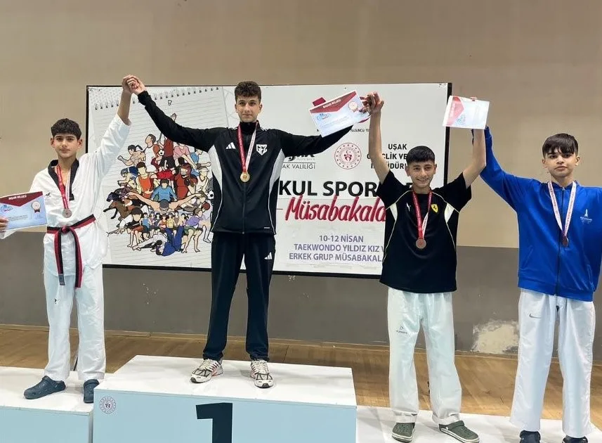 Uşak'ta düzenlenen Yıldızlar Grup Müsabakaları’nda 1 gümüş ve 2 bronz