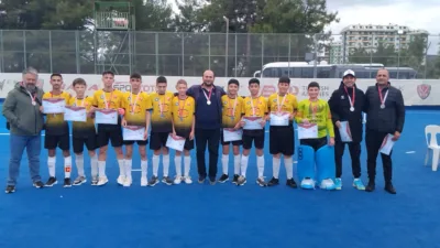 Muğla’yı okul sporlarında temsil eden Yatağan Bozüyük Ayser Kazım Eren