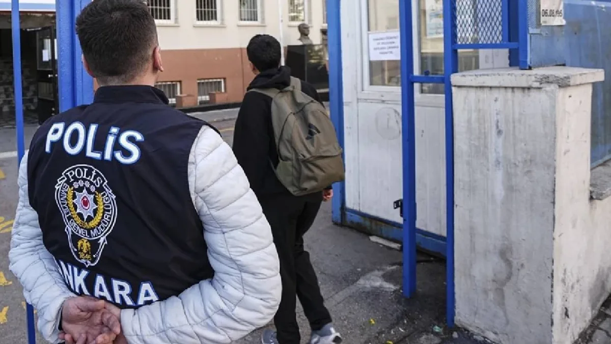 Bakanlık tarafından açıklanan 7 basamaklı yeni güvenlik modeliyle, okullarda risk