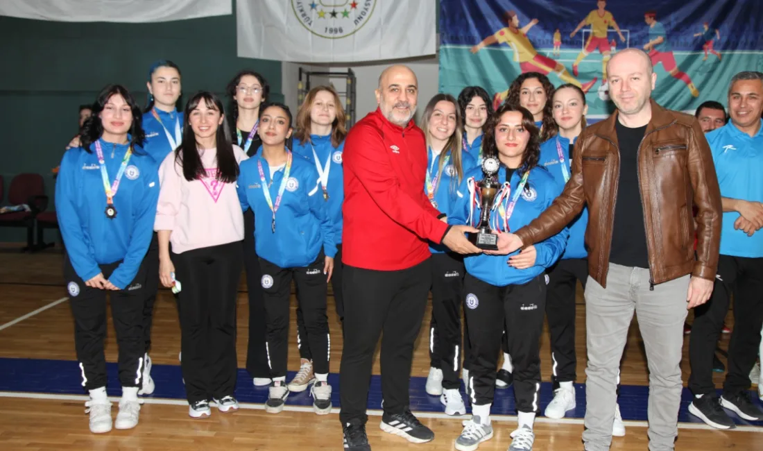 Muğla Sıtkı Koçman Üniversitesi (MSKÜ) ev sahipliğinde düzenlenen ÜNİLİG Salon