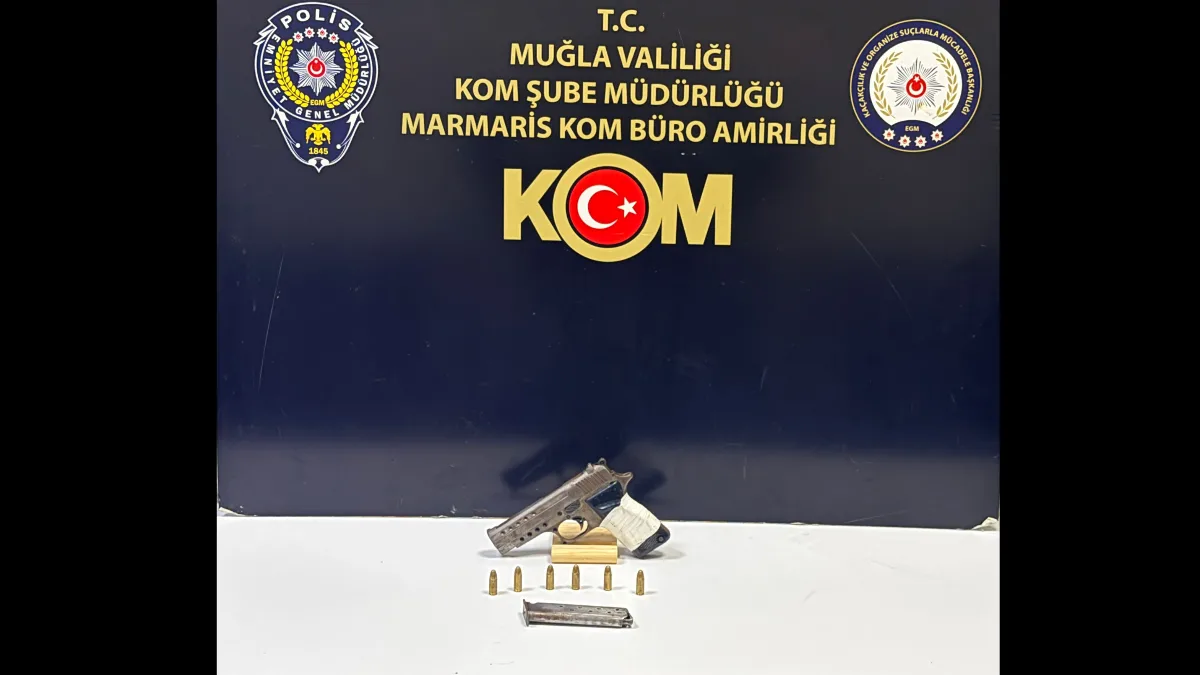 Marmaris'te üç ayrı emniyet biriminin ortak operasyonuyla ruhsatsız silah ve