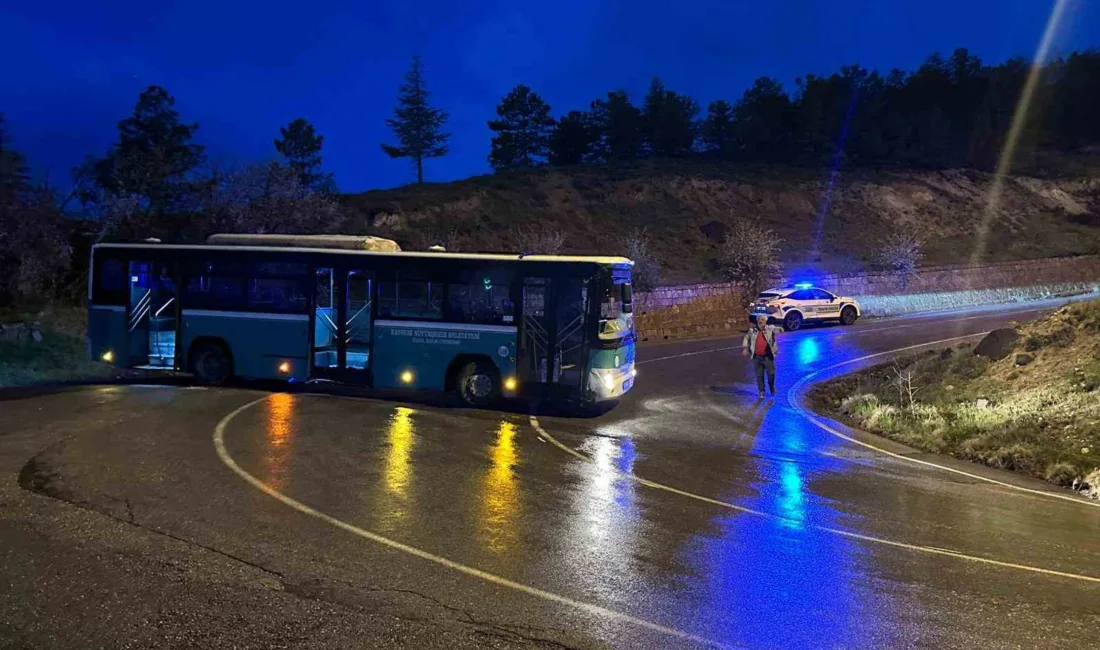 Kayseri’de çaldığı özel halk otobüsüyle kaza yapan alkollü ve ehliyetsiz