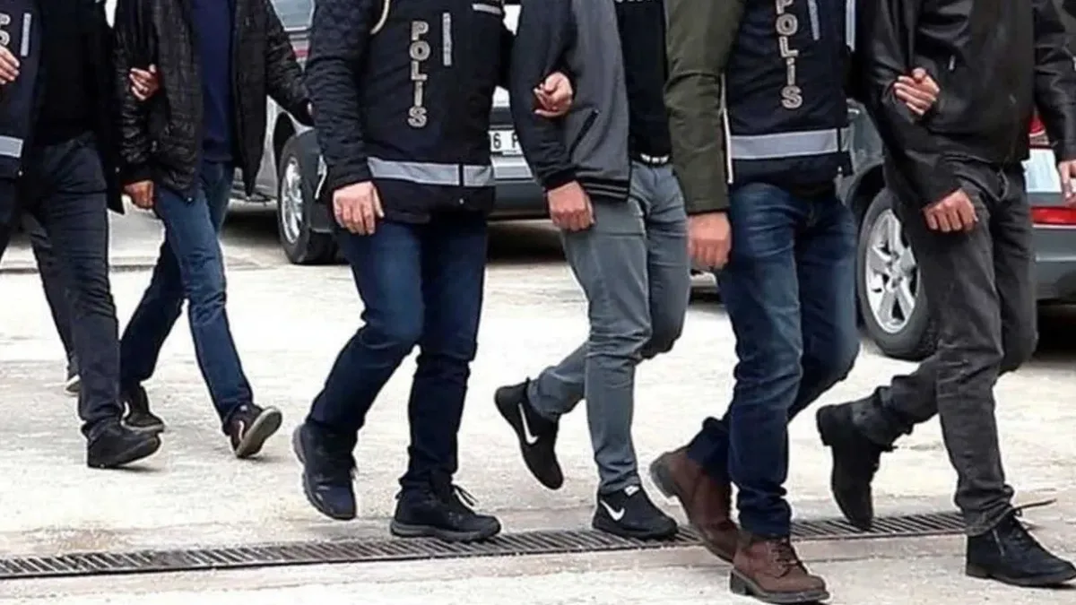 Antalya merkezli 20 ilde 183 şüphelinin yakalanması amacıyla düzenlenen eş