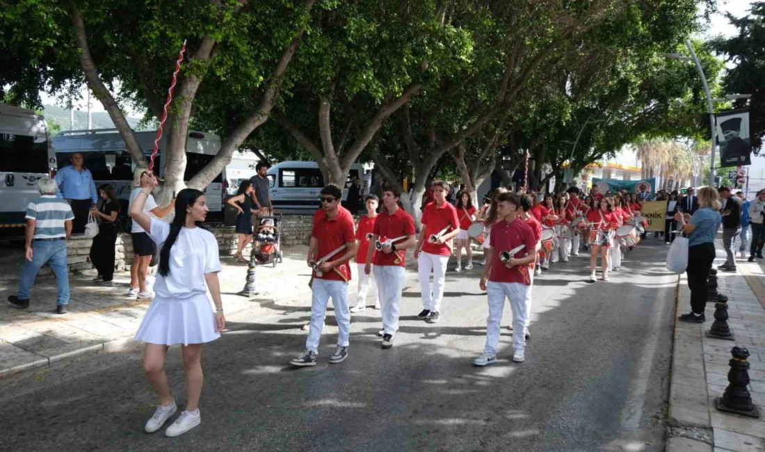 Bodrum'da Engelliler Haftası vesilesiyle düzenlenen kortej yürüyüşü ve özel öğrencilerin