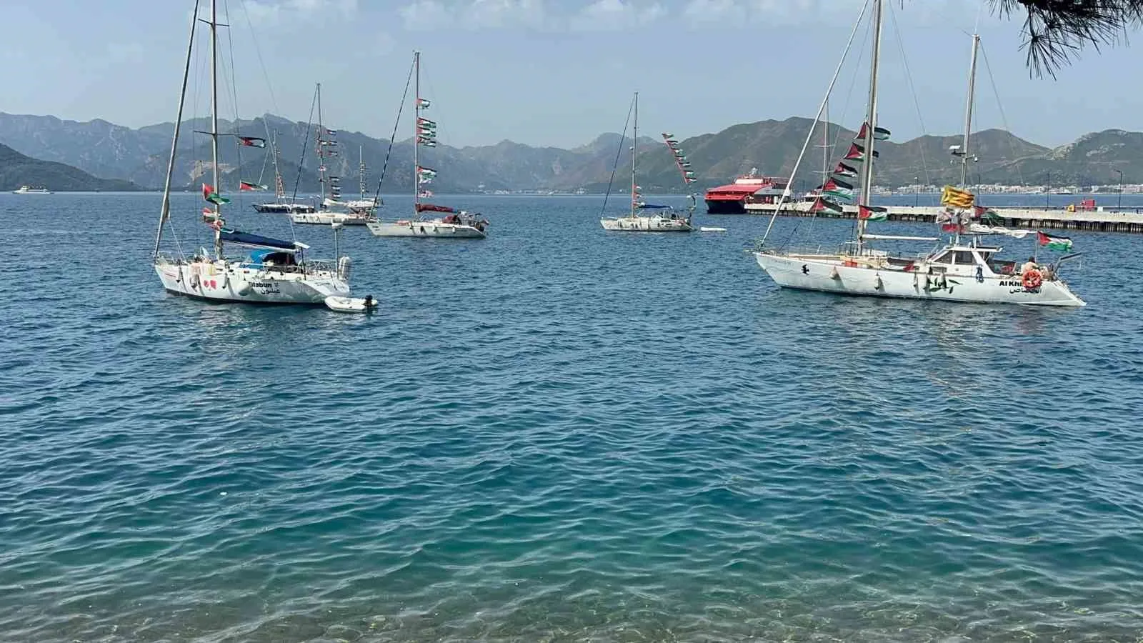 Akdeniz’de İsrail müdahalesine maruz kalan Global Sumud Filosu Marmaris’e ulaşırken,