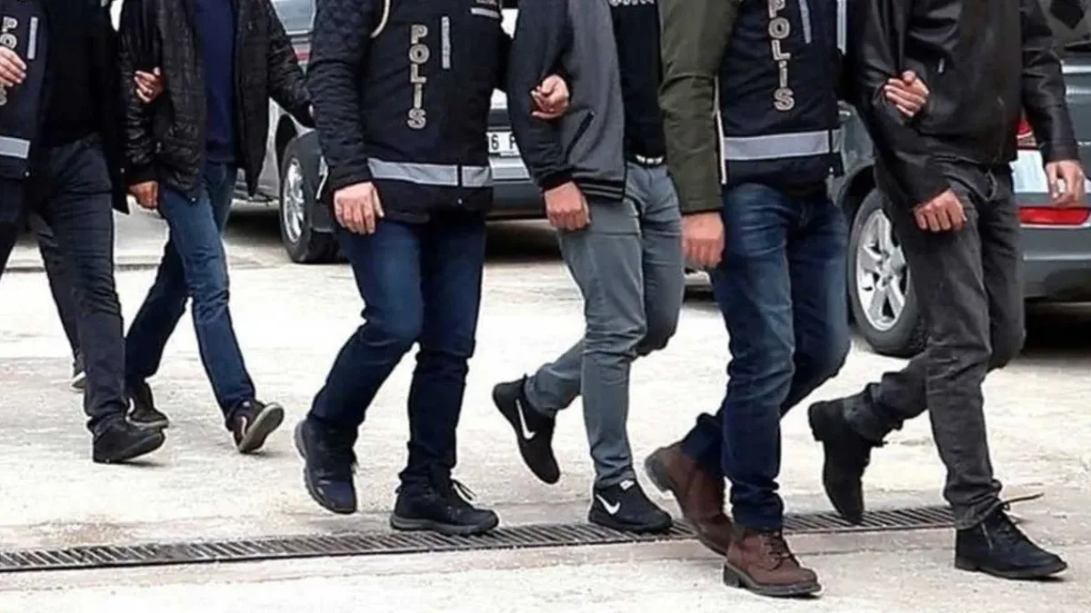 İzmir merkezli 4 ilde düzenlenen yasa dışı bahis ve sanal