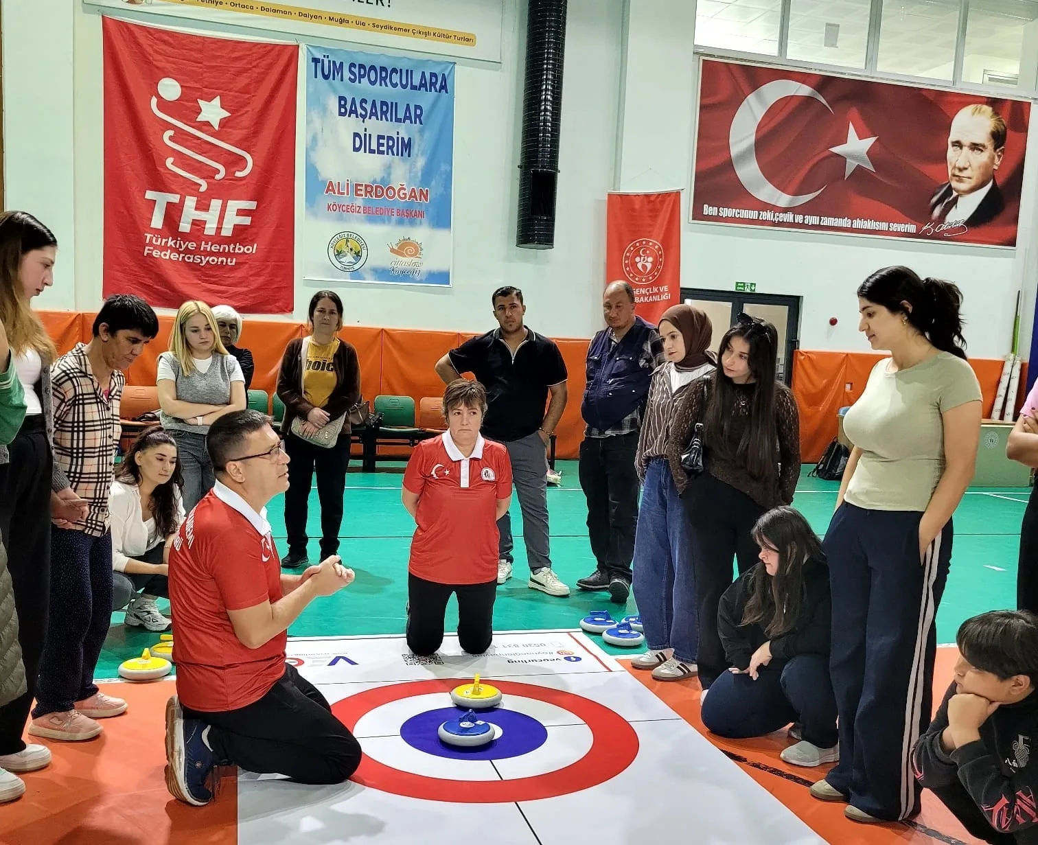 Muğla’nın Köyceğiz ilçesinde yürütülen "El Ele Projesi" kapsamında bir araya