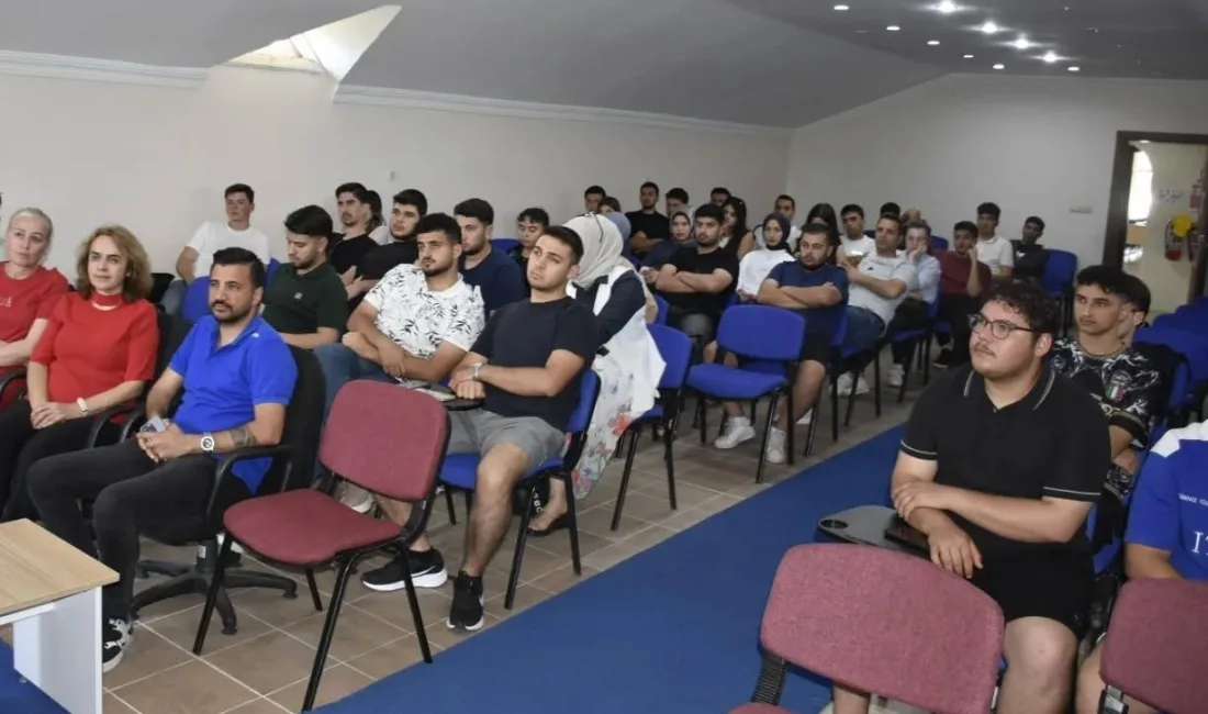 Muğla Sıtkı Koçman Üniversitesi Köyceğiz Meslek Yüksekokulu’nda düzenlenen seminerde, Cumhuriyet’in