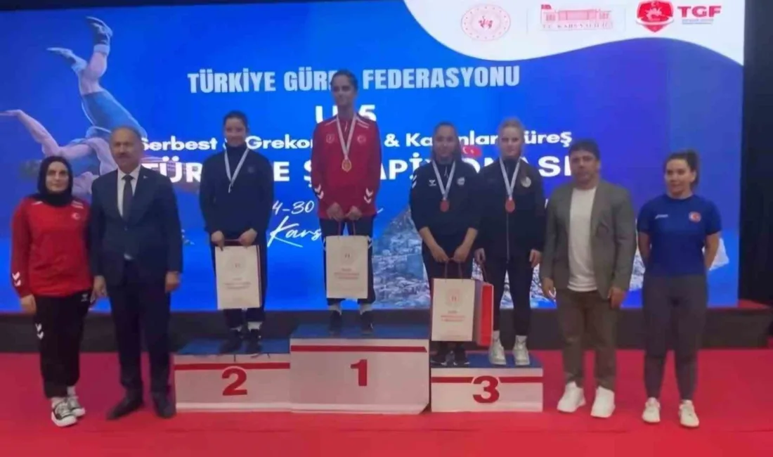 Kars’ta düzenlenen Türkiye Şampiyonası’nda 54 kiloda rakiplerini birer birer tuş