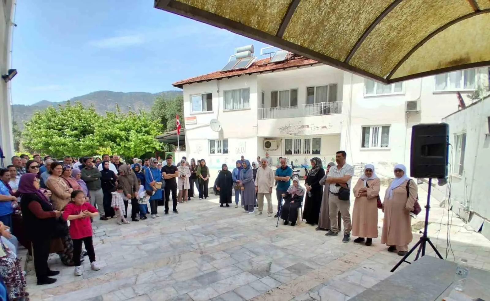Köyceğiz’den kutsal topraklara gidecek olan 15 hacı adayı, düzenlenen törende